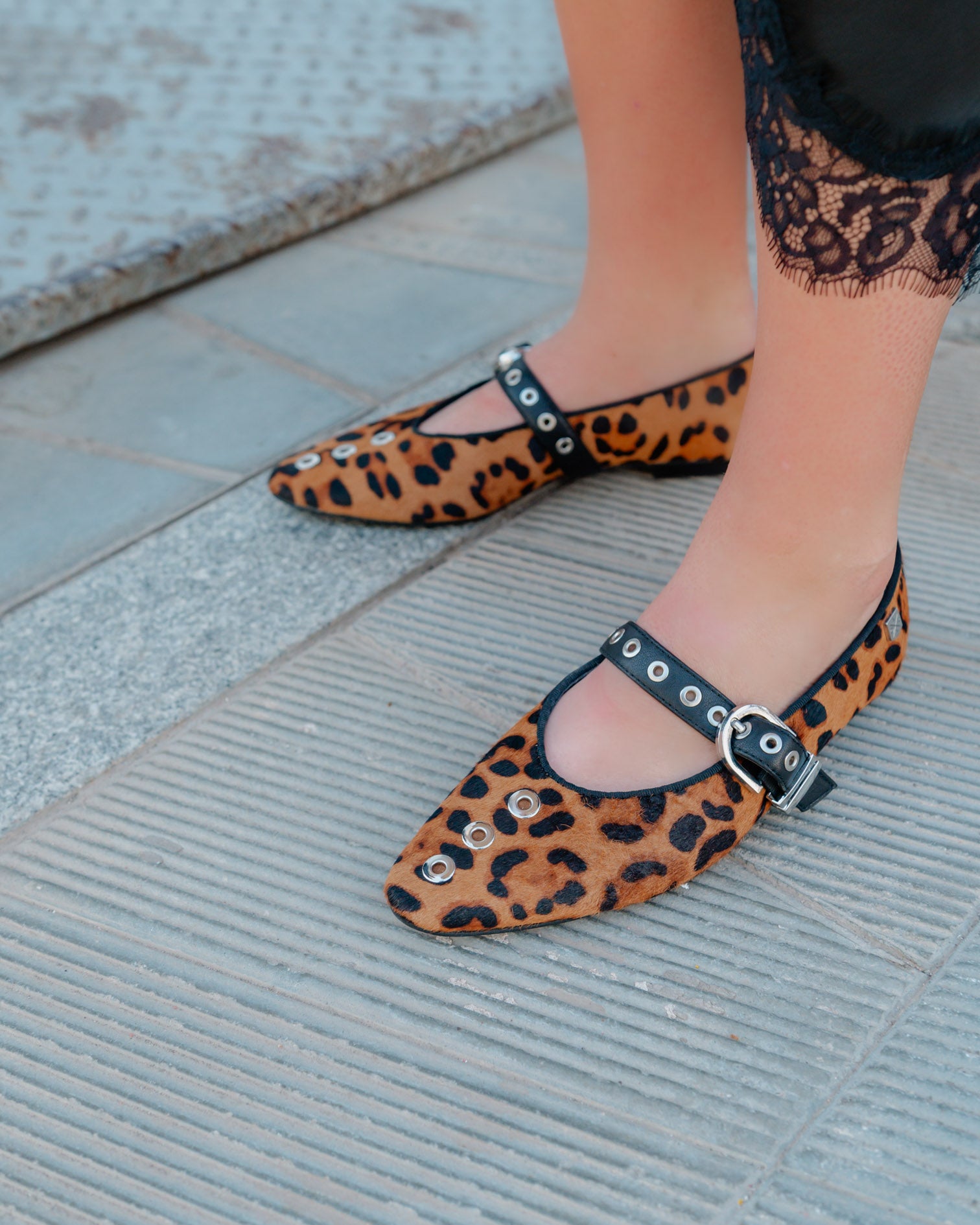 Bailarina de Leopardo con Hebilla Luzetta