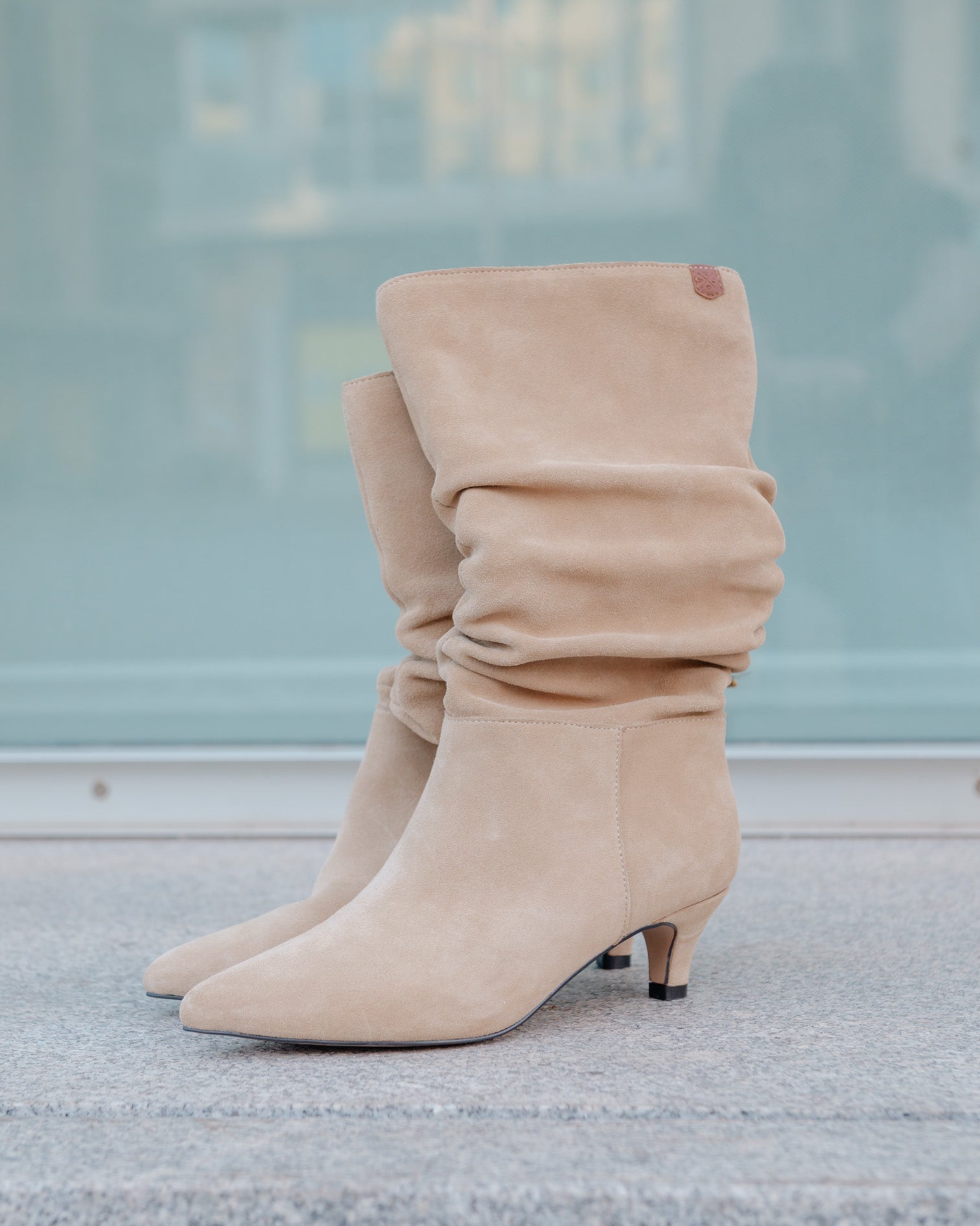 Bota Media de Piel Beige Nirvana