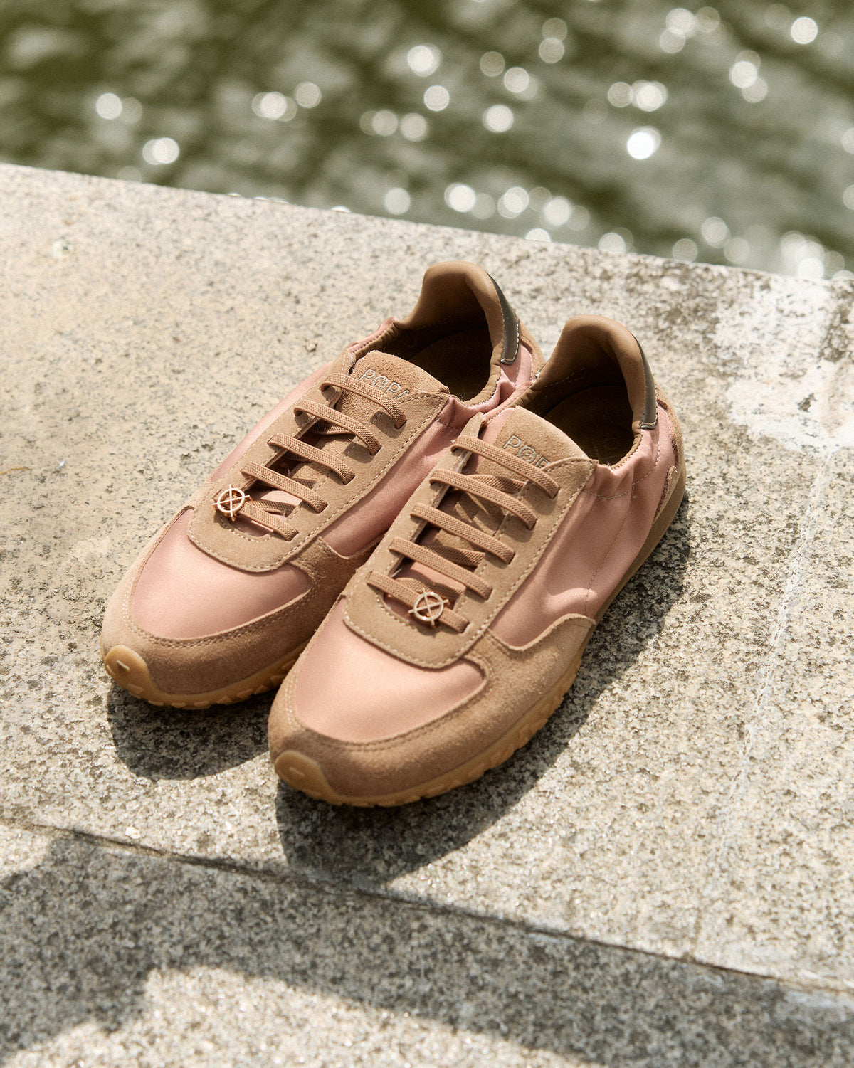 Zapatilla Taupe de Mujer Lexa