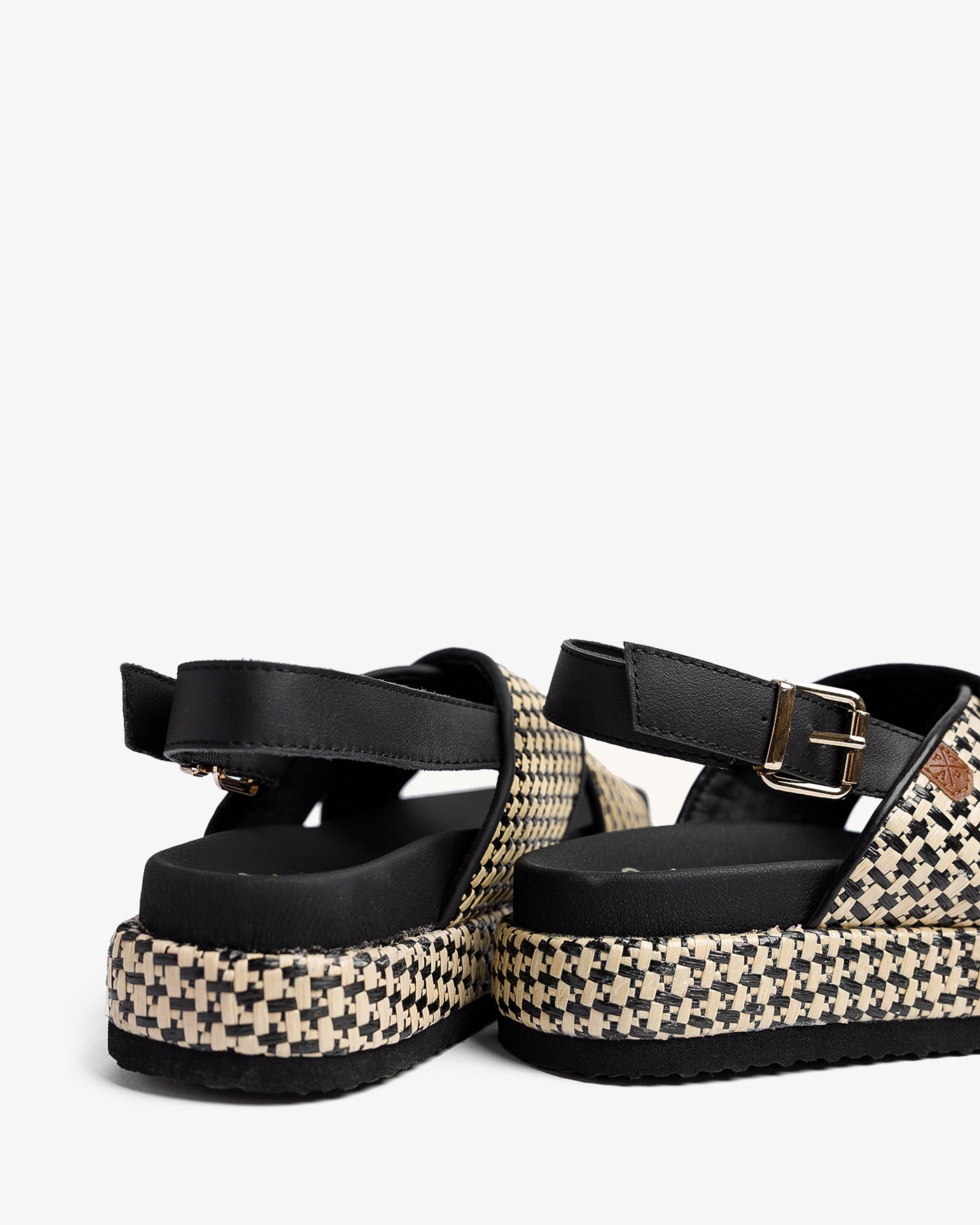 Sandalia Basset Negro 35