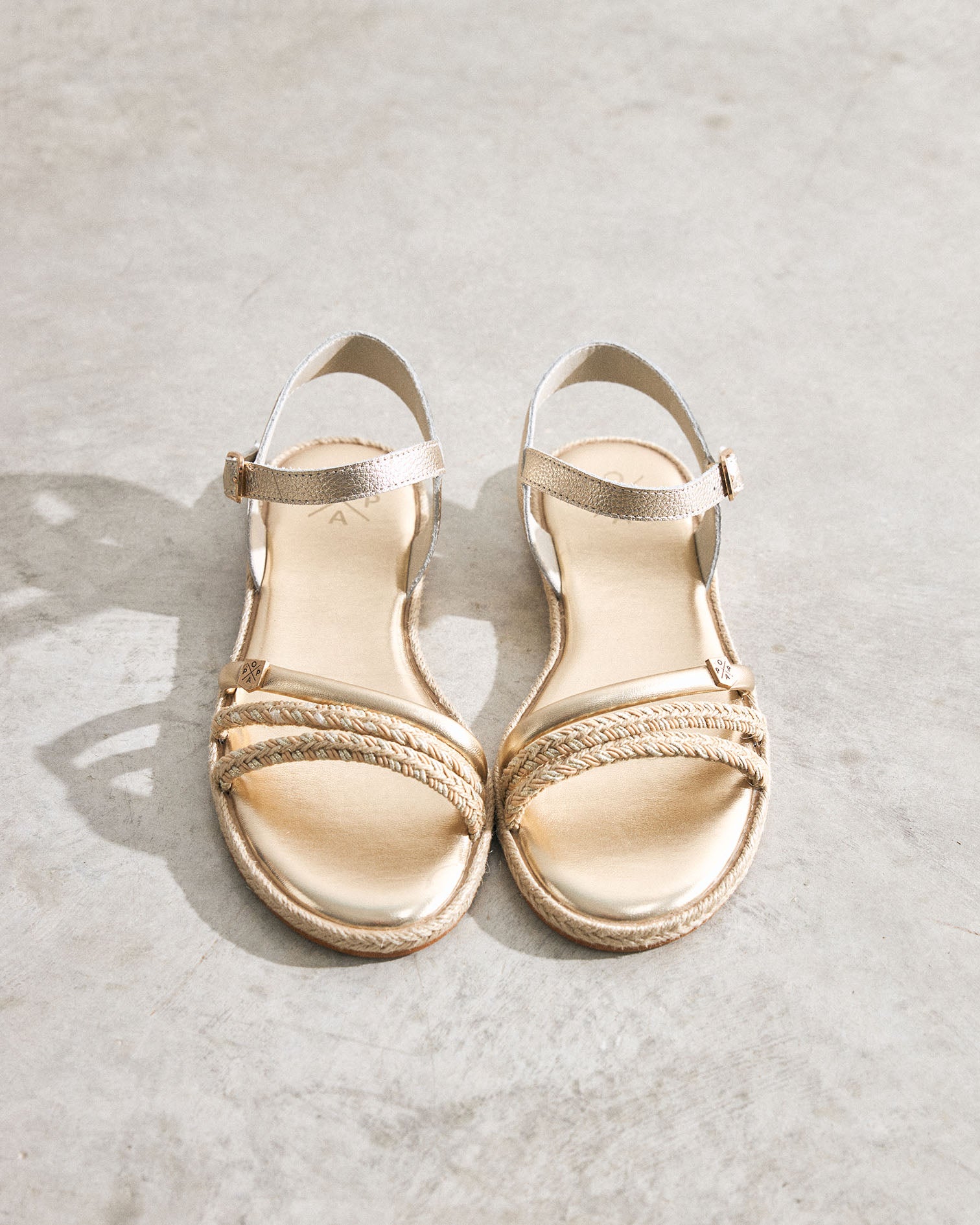 Sandalia Riazor Oro Yute