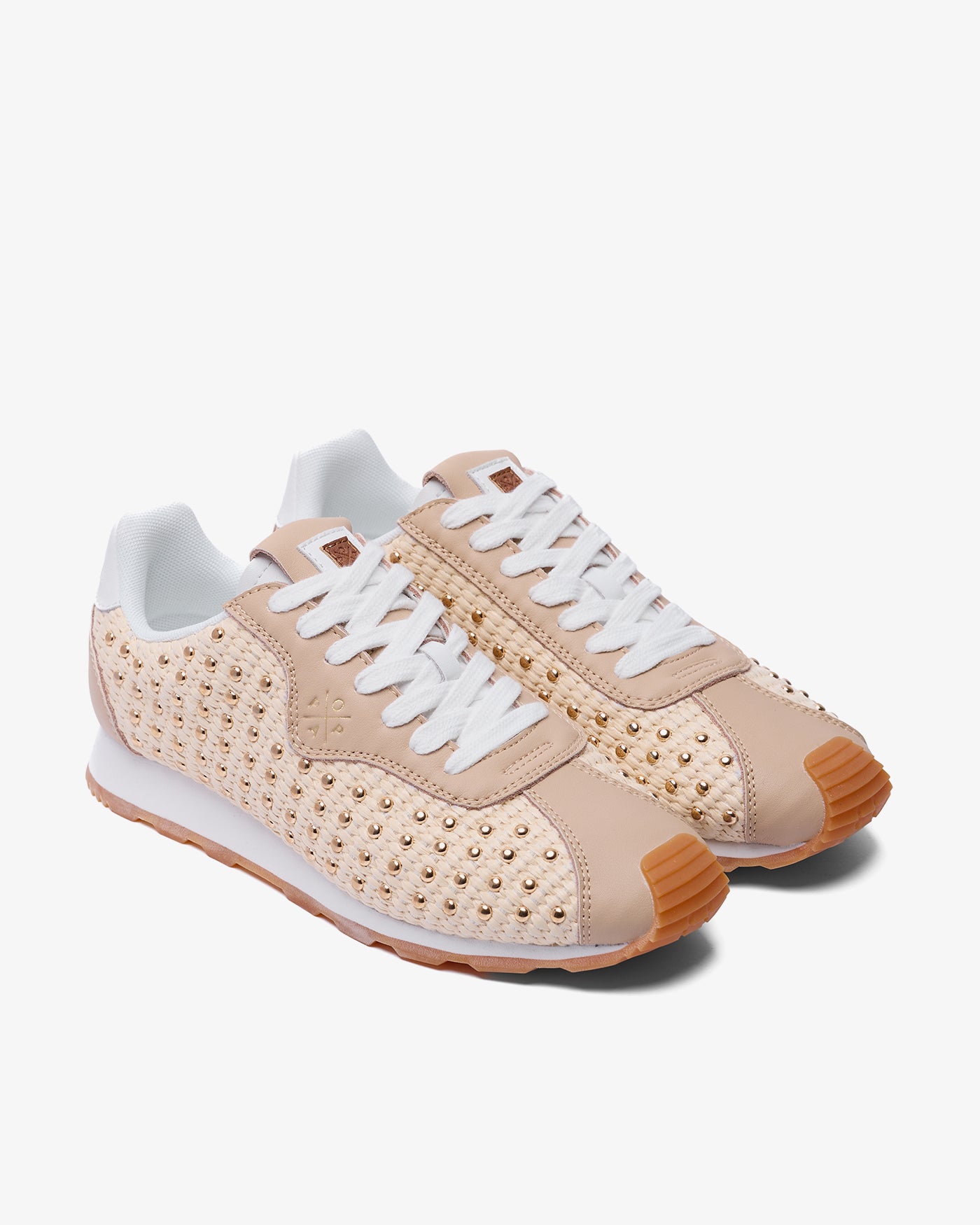 Zapatilla Kira Tachas Beige