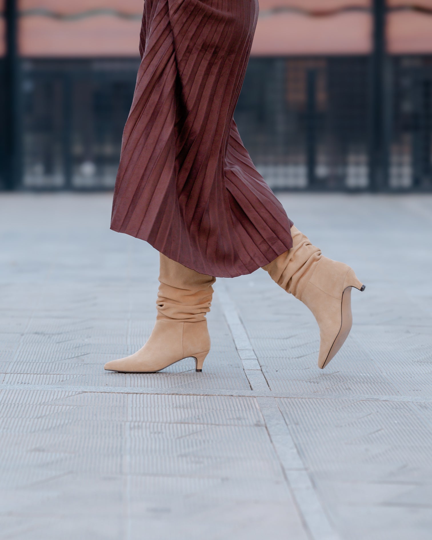 Bota Media de Piel Beige Nirvana
