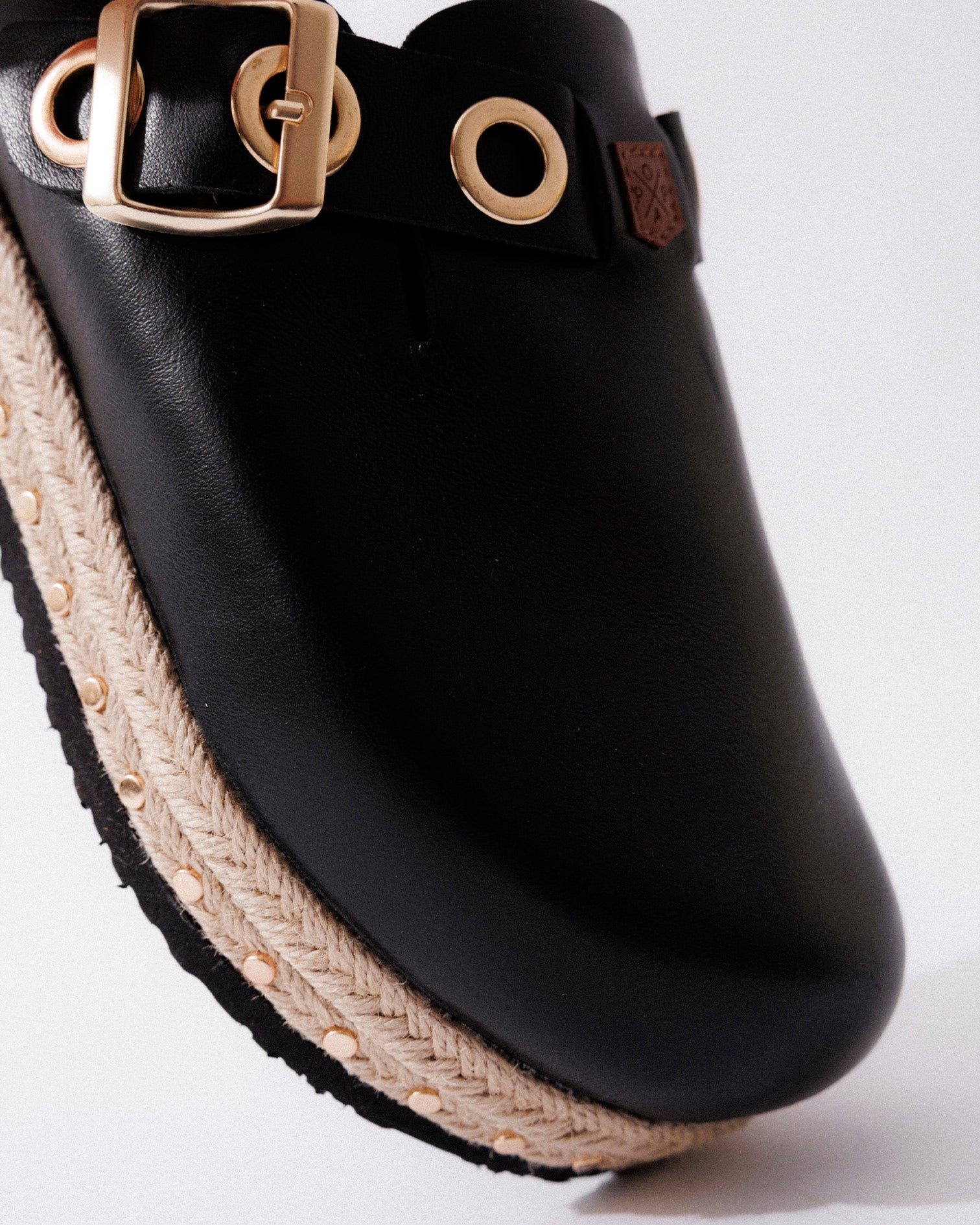 Zuecos Oza Negro