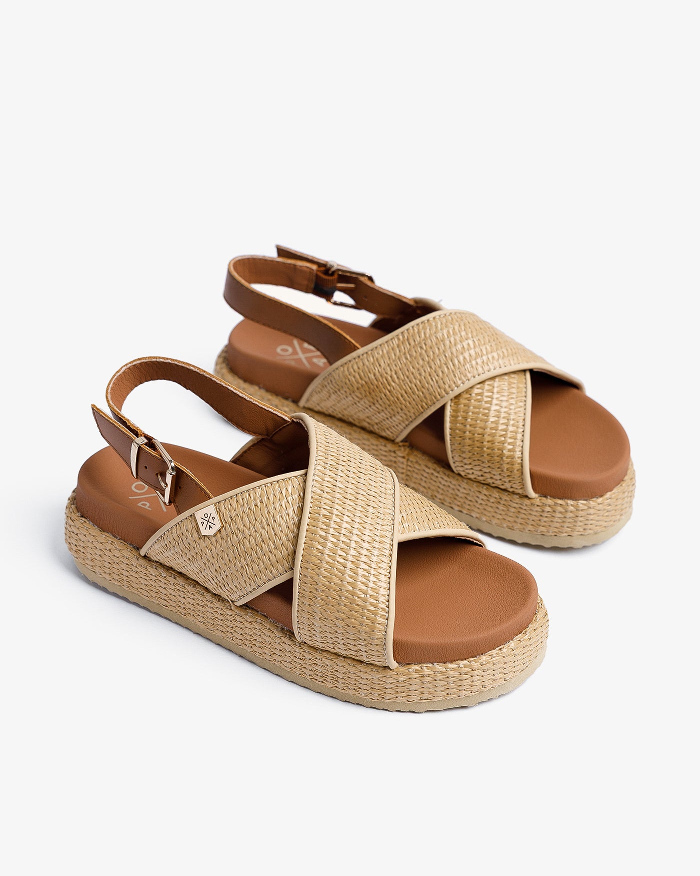 Sandalia Basset Beige 35