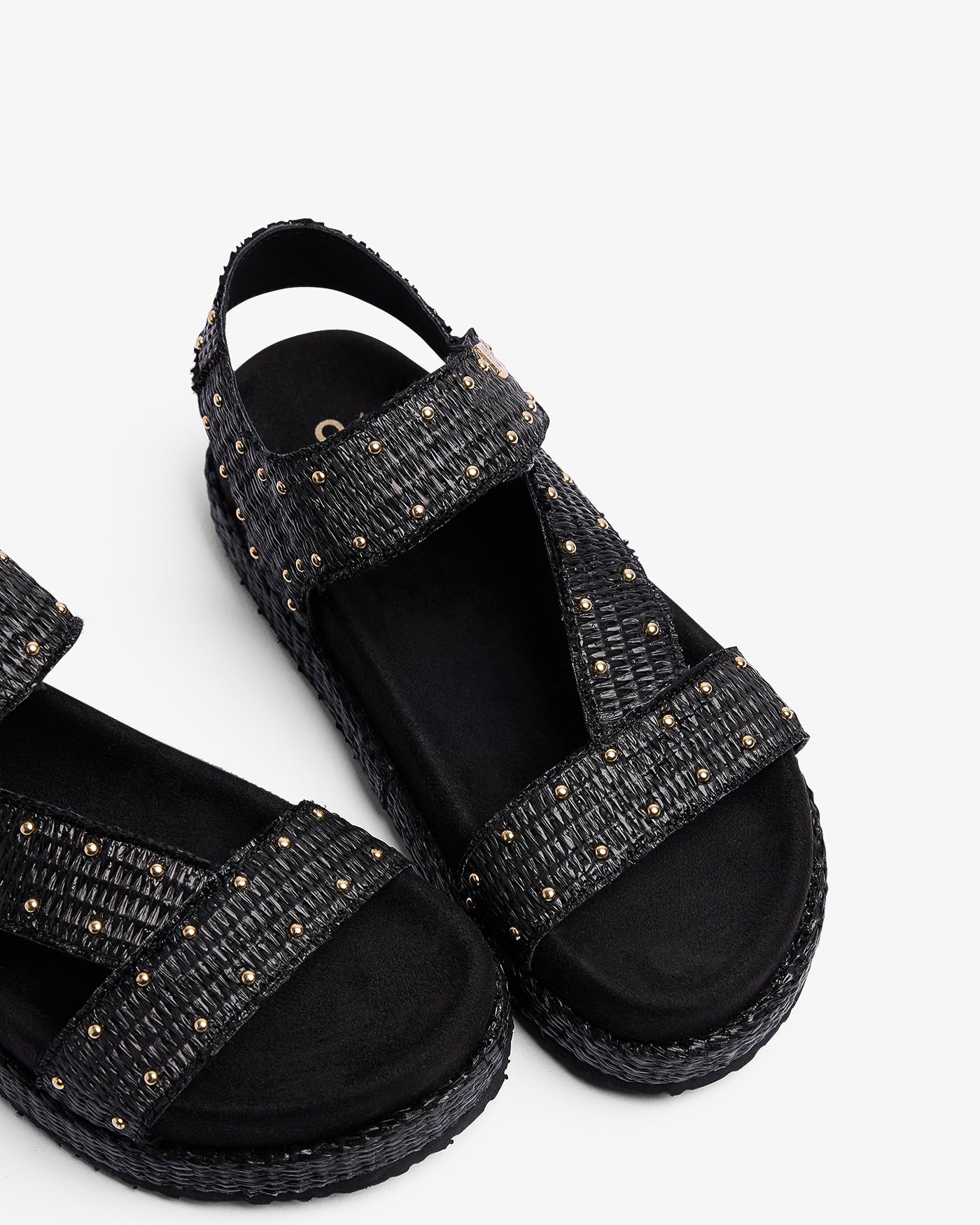 Sandalia Niana Tachuelas Rafia Negro 35